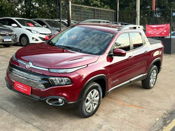 FIAT TORO 1.8 16V EVO FLEX FREEDOM AT6 FIAT TORO 1.8 16V EVO FLEX FREEDOM AT6